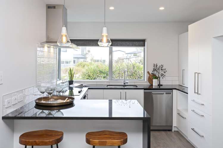 22 Menin Gate Crescent Broomfield_2