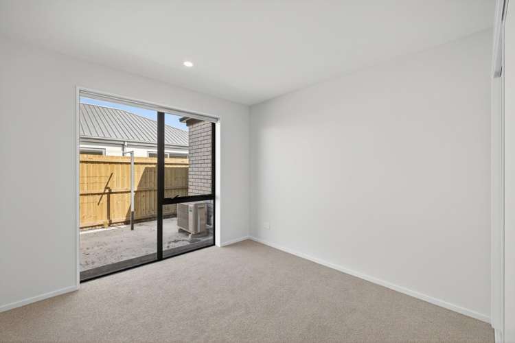 18 Doris Lusk Street Belfast_11