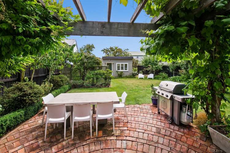 51 Hawkesbury Avenue Saint Albans_13