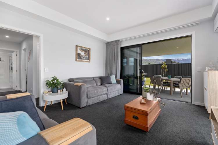 1 Smitham Drive Cromwell_14