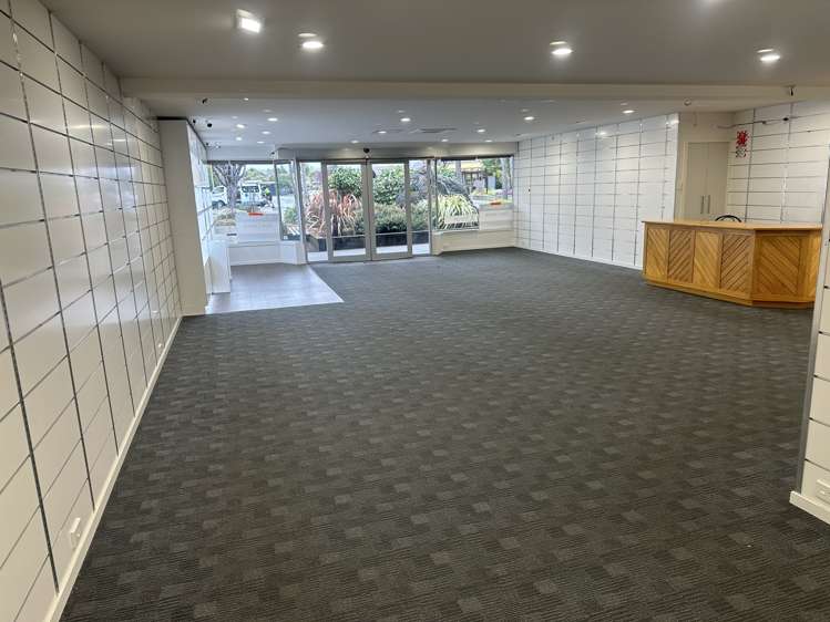 60 Town Centre Te Anau_1