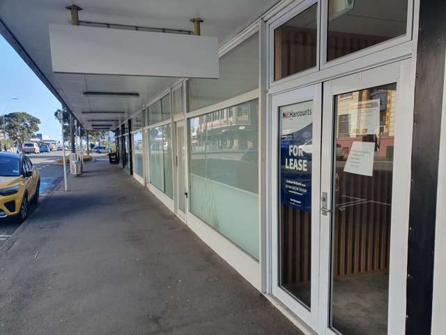 Shops 4, 5 & 6/51 Egmont Street New Plymouth Central_1