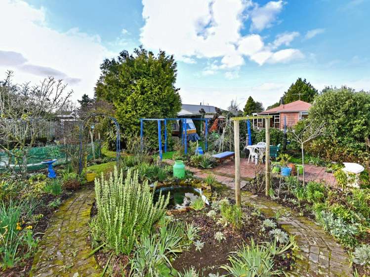 11 Longden Street Darfield_22