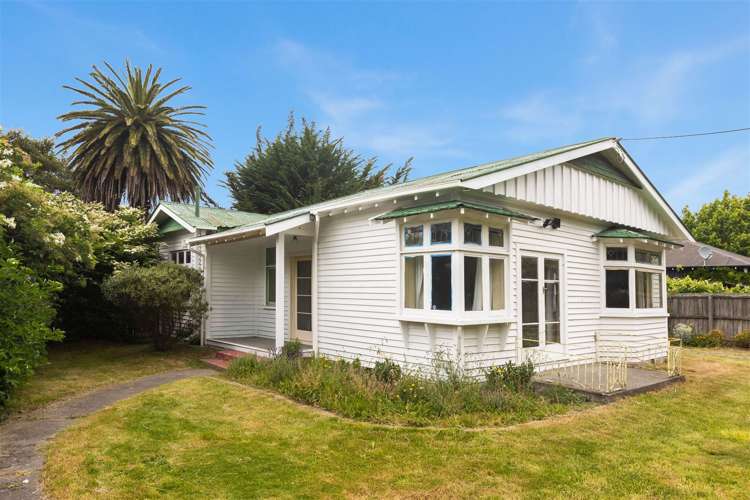 208 Racecourse Road Sockburn_1