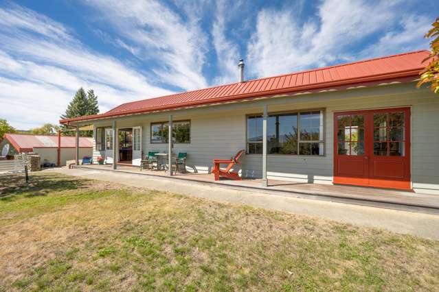 13 Lanes Road Bridge Hill_1