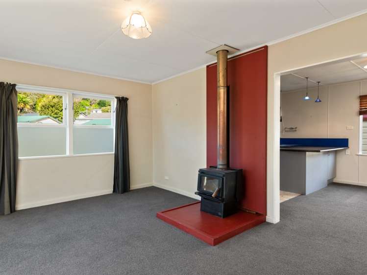 48 Wairau Road Picton_5