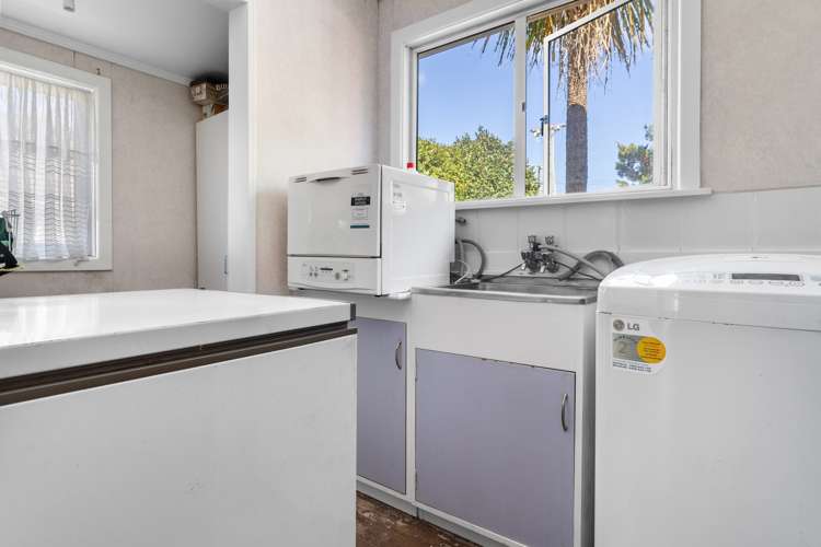 19 Twentythird Avenue Gate Pa_10