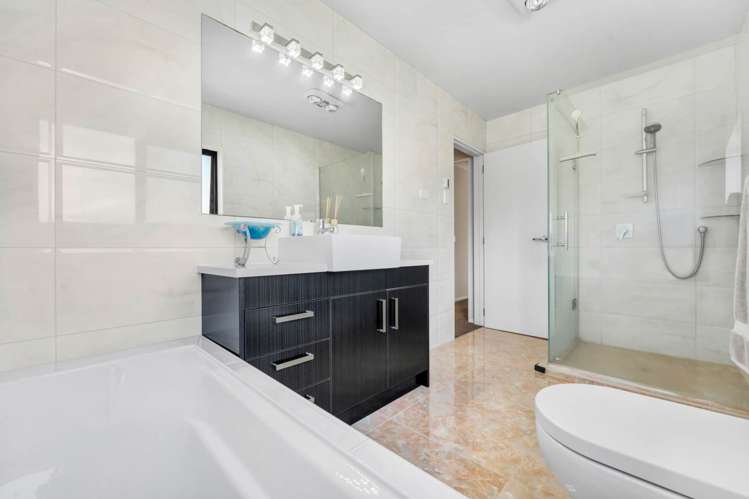 21A Nash Road Mt Roskill_13