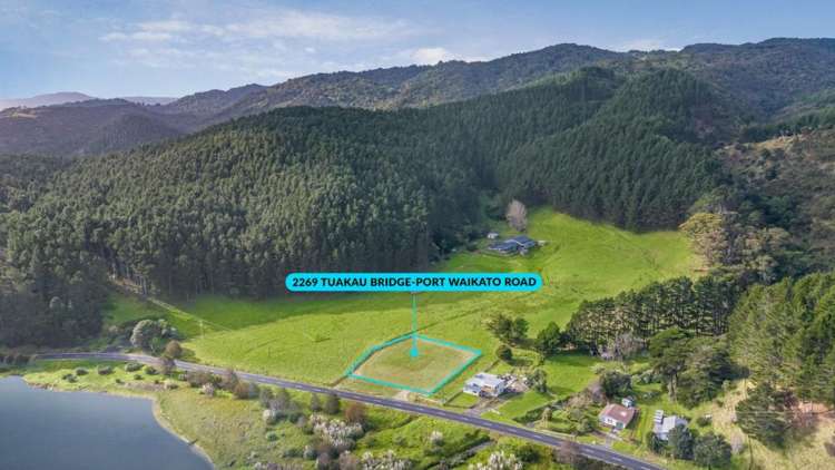 2269 Tuakau Bridge-Port Waikato Road Port Waikato_10