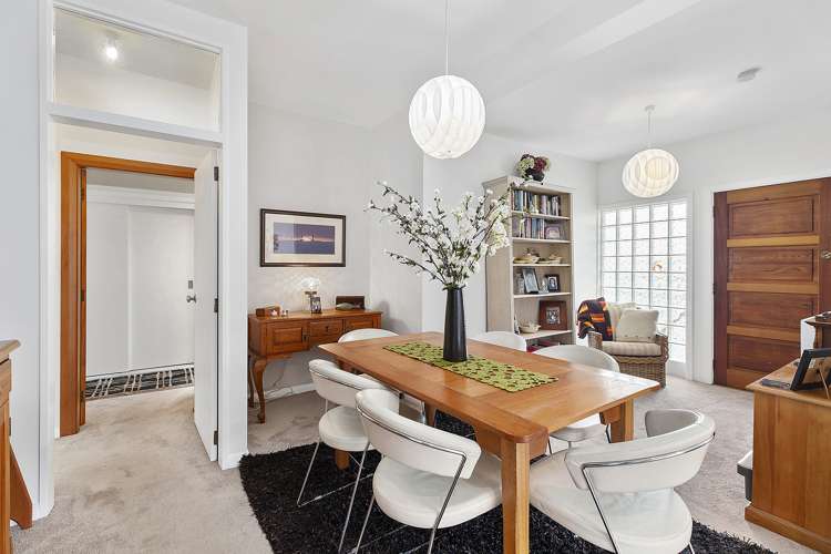 213 Marine Parade Seatoun_4