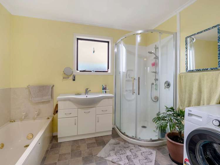 10 Omanu Street Koitiata_19