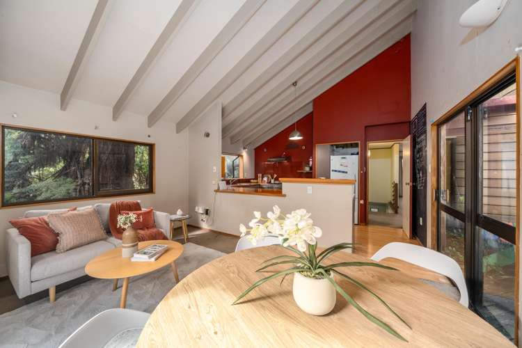 3 Rokewa Way Paparangi_7