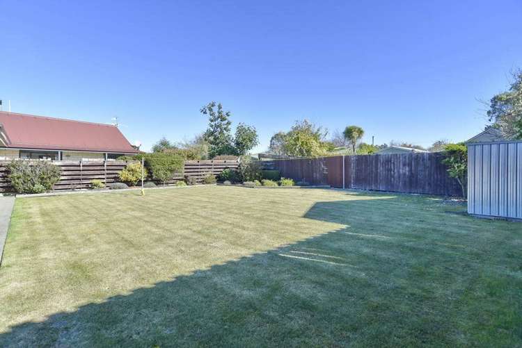 6 Seadown Crescent Amberley_19