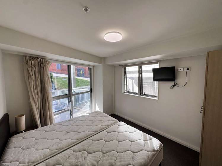 1D/8 White Street City Centre_5