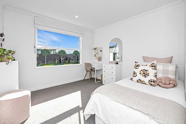 79 Carnaveron Drive Lincoln_15