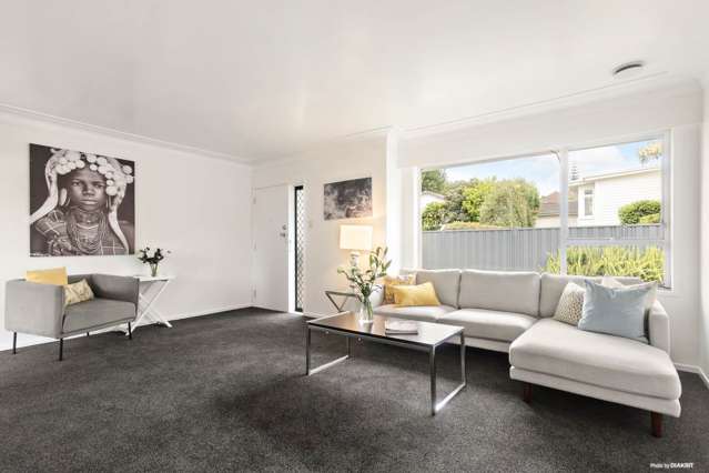 2/47 Tawhiri Road One Tree Hill_2