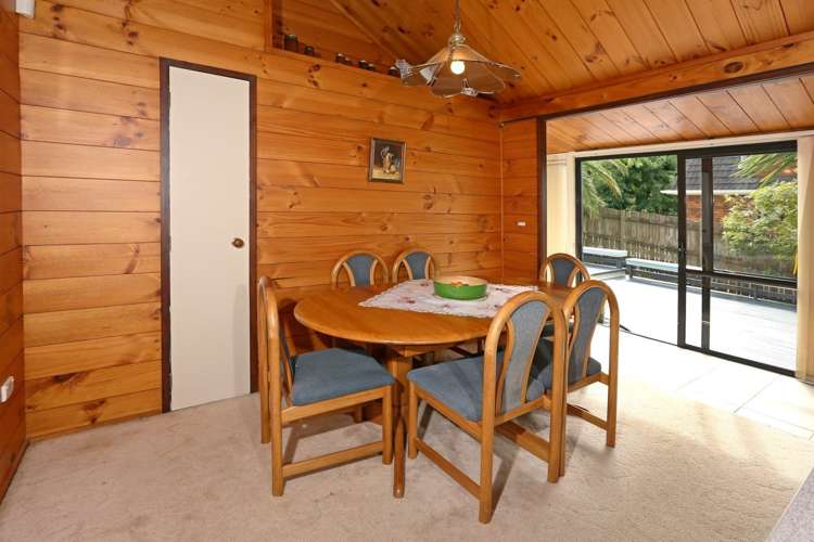 13 Chablis Place Henderson_9