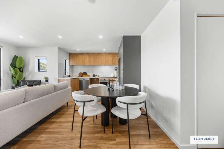 101/5 Dishys Road Flat Bush_12