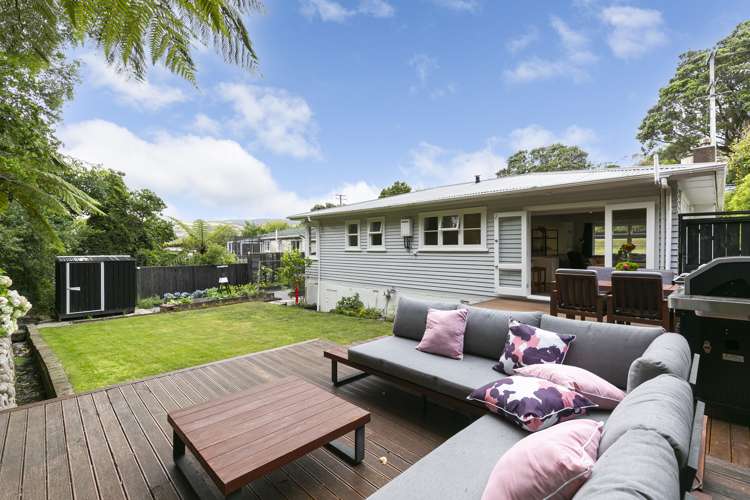 38 Lyndhurst Road Tawa_1