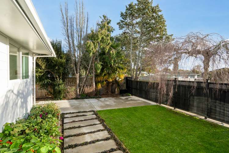 128 Scott Street Leamington_18