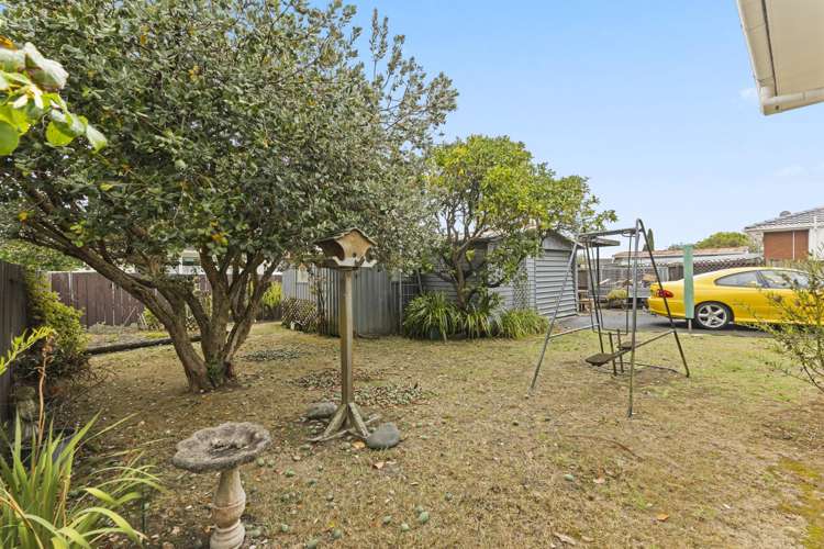 60 Wallace Road Mangere Bridge_12