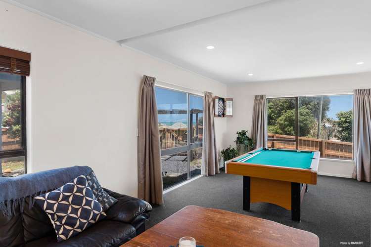 2 Ocean View Road Port Waikato_9