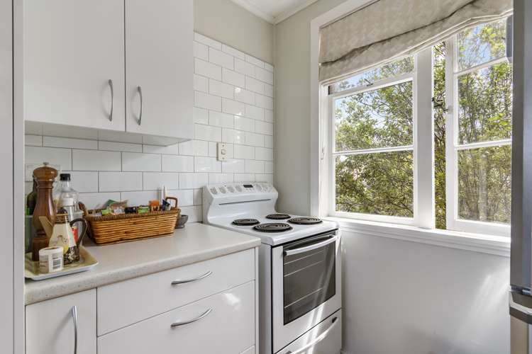 215b Given Avenue Whangamata_16