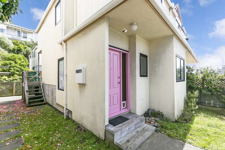 1/50 Rintoul Street Newtown_1