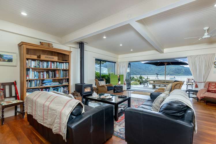 2047 Queen Charlotte Drive Anakiwa and Surrounds_6