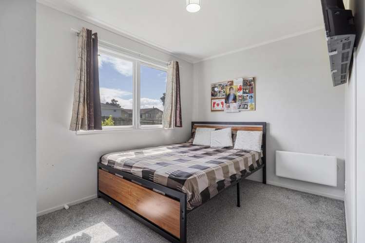 186 Mahia Road Wattle Downs_9