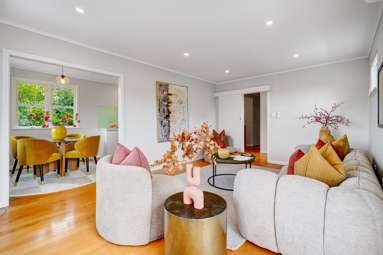 34 Leys Crescent_4