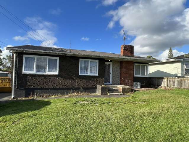 5 Daytona Road 11401_1