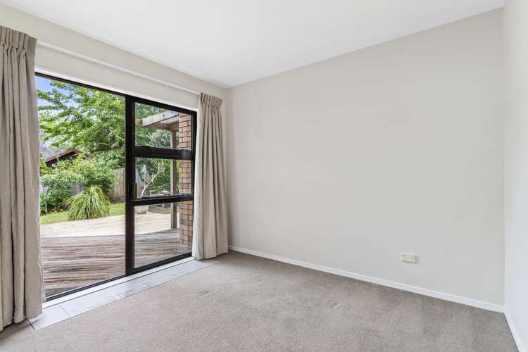 2/17 Redmount Place Red Hill_22