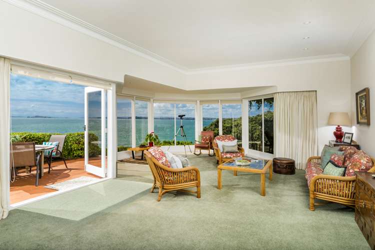 122 Vauxhall Road Narrow Neck_6