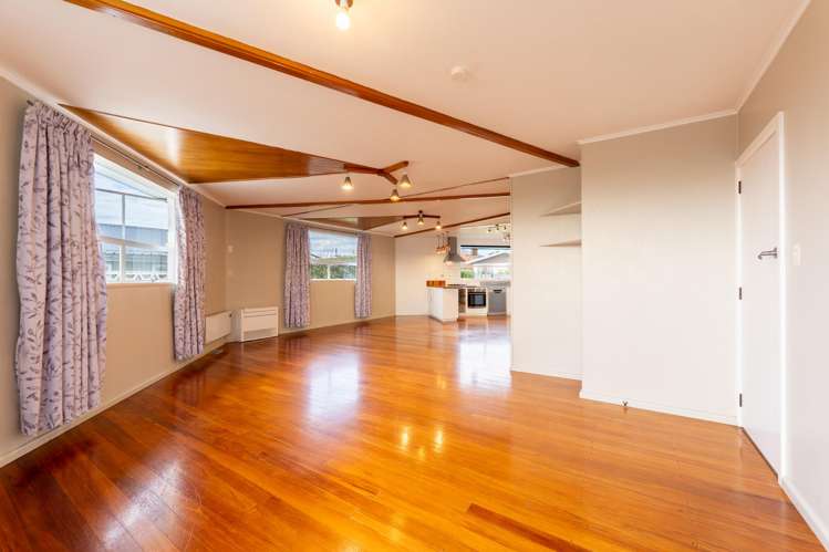 42 Tawa Street Glenwood_18