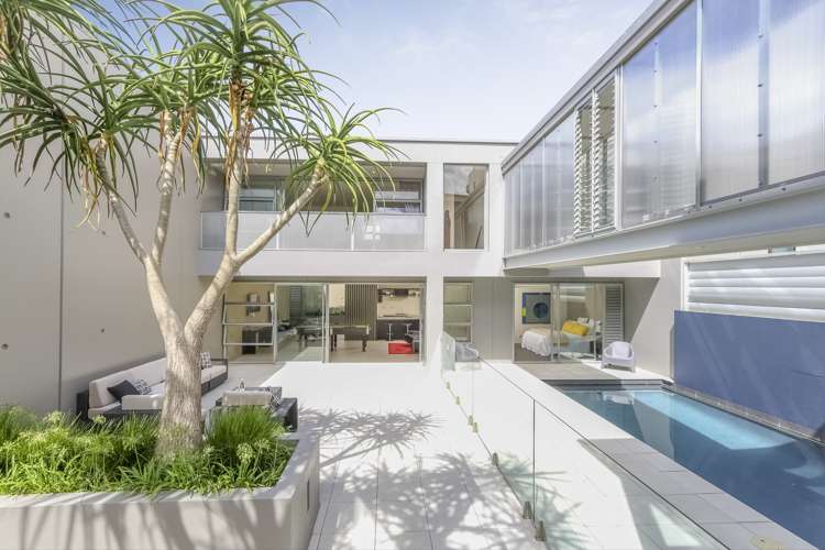 14 Crummer Road Grey Lynn_1