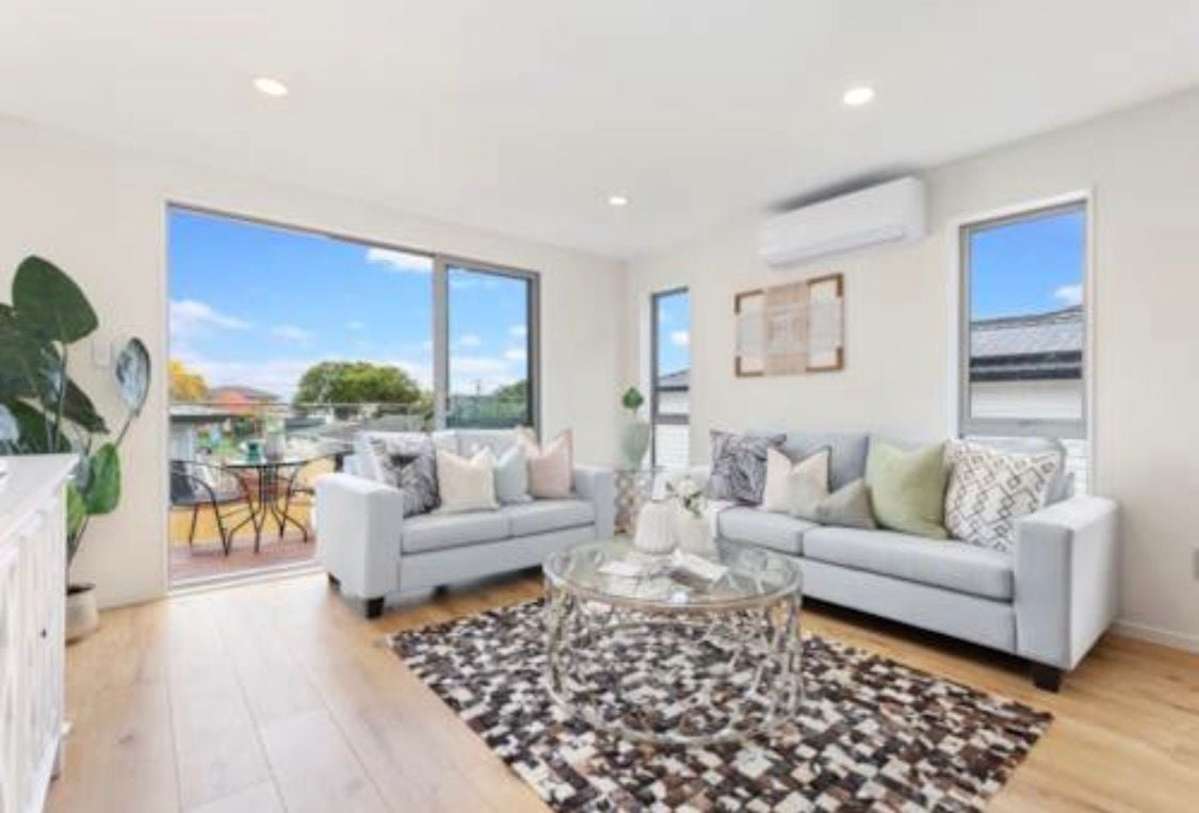 Nearly New Family Home 5