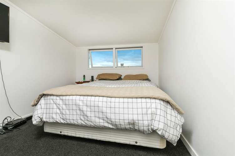 24 Sulphur Beach Road Northcote Point_11