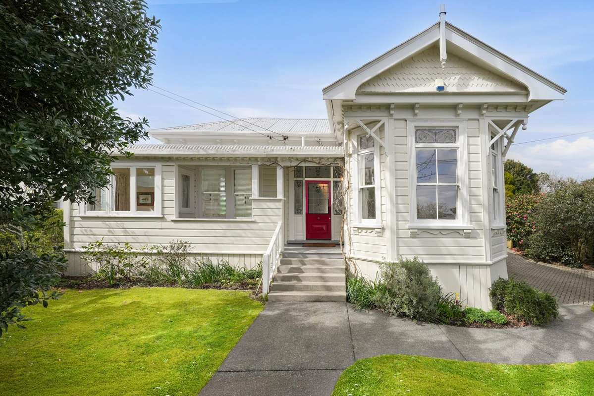 6 Henley Road_0