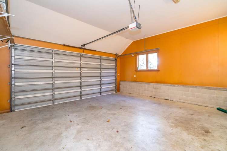 13 Waikana Street Broad Bay_17