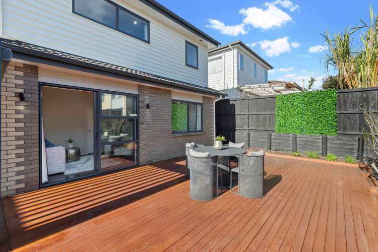 44 Arranmore Drive Flat Bush_14