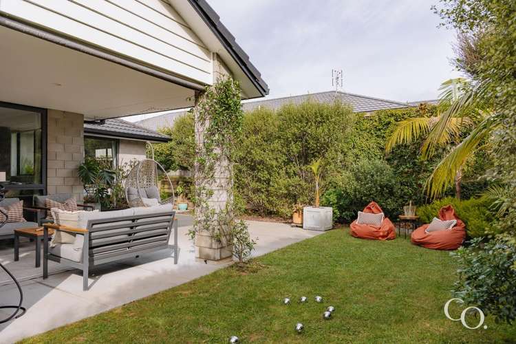 14 Cowell Crescent Pyes Pa_27