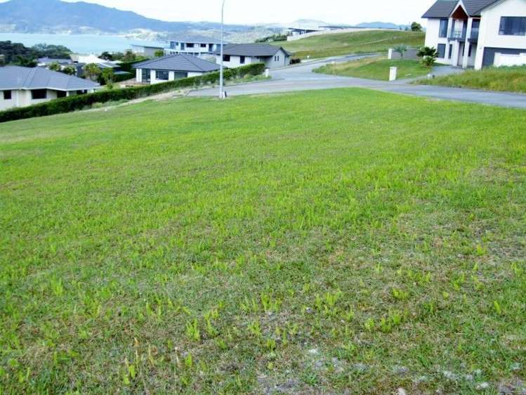 32 Eagles Way Cable Bay_7