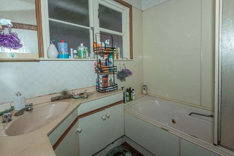 8 Draffin Road Poroti_13