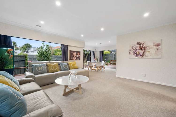 37 Parkhill Road Mellons Bay_12