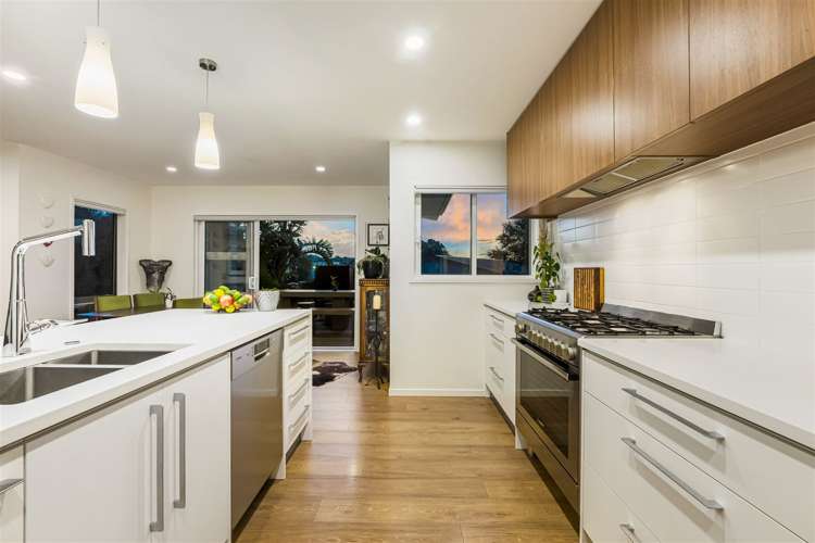 2 Miran Lane Red Beach_6