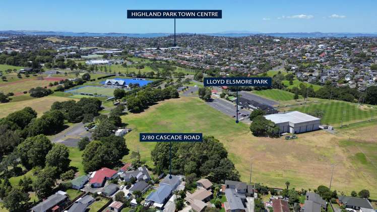 2/80 Cascades Road Pakuranga Heights_2