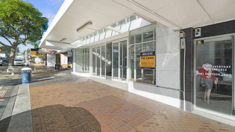 41 Devonport Road Tauranga Central_0