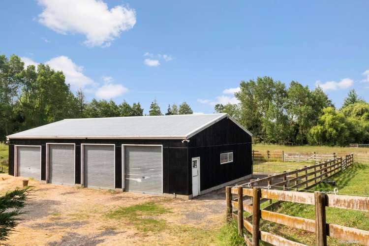 871 Glenbrook Road Kingseat_16
