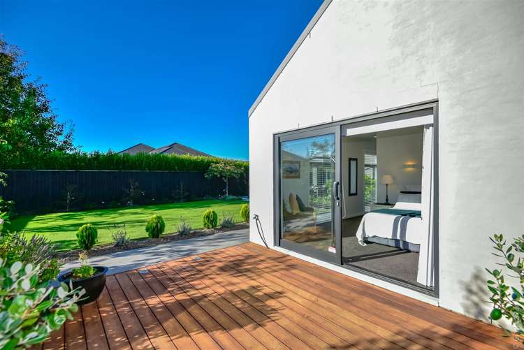 15 Eastfield Drive Lincoln_27